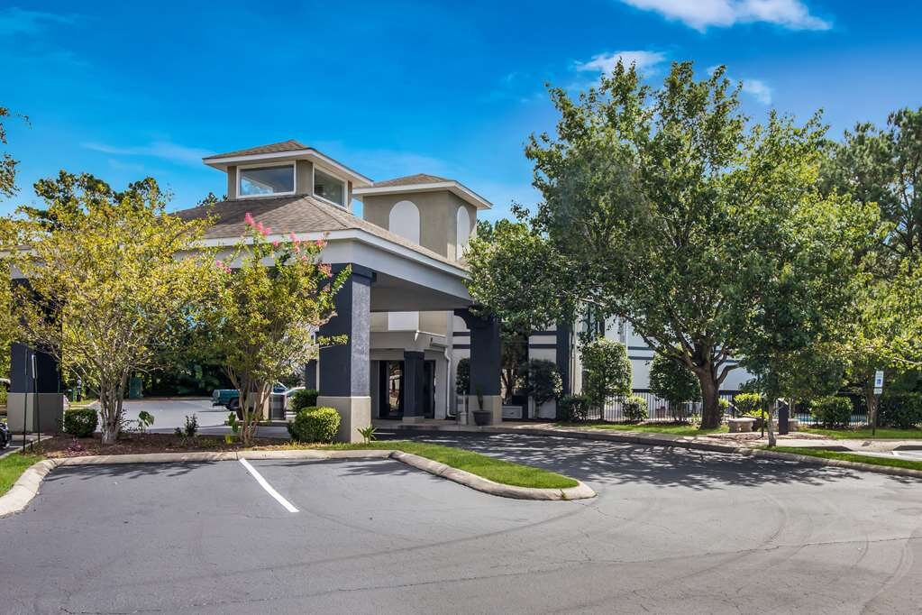 Cherry Point Id Card Center